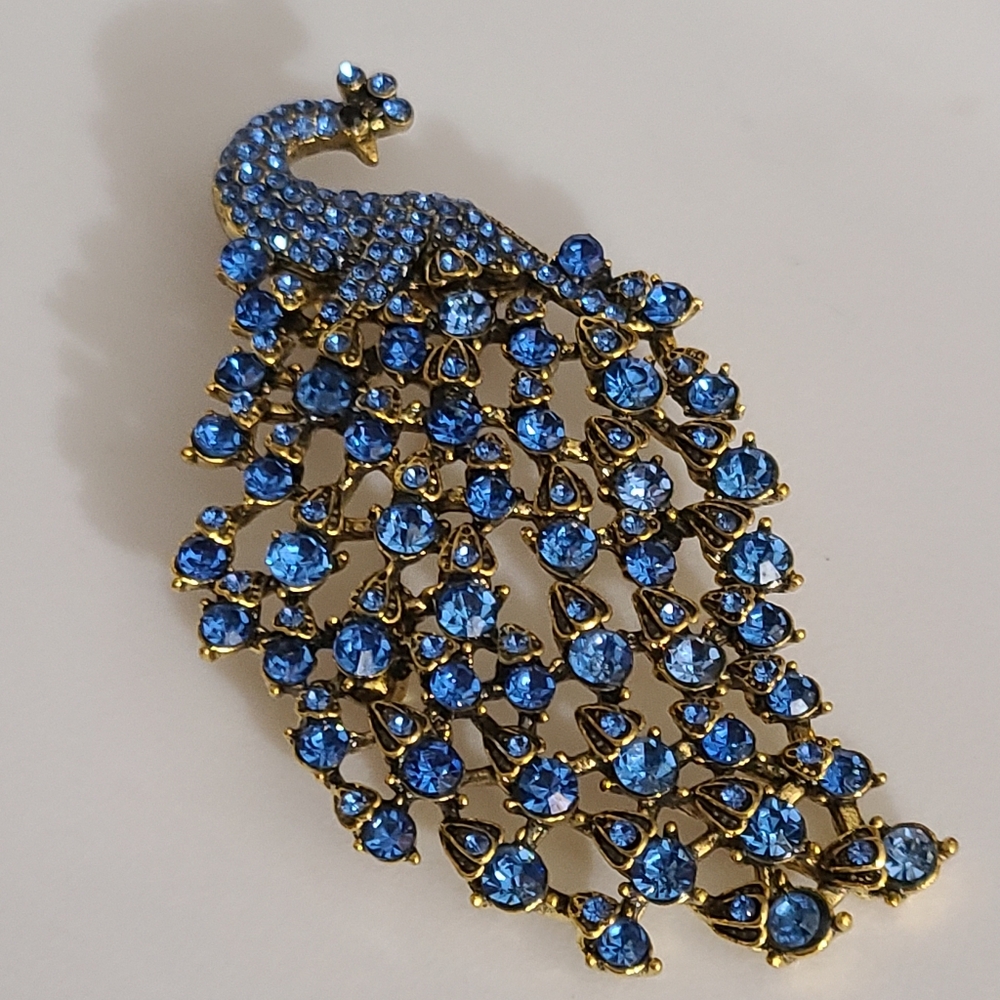 Peacock Brooch Pendant Blue Rhinestone Crystals Big NEW Bird Necklace